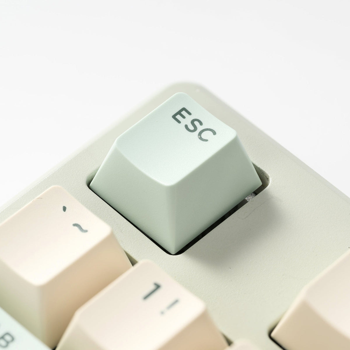 XVX Retro Cherry Series Color Matching Double-Shot PBT Keycap Set