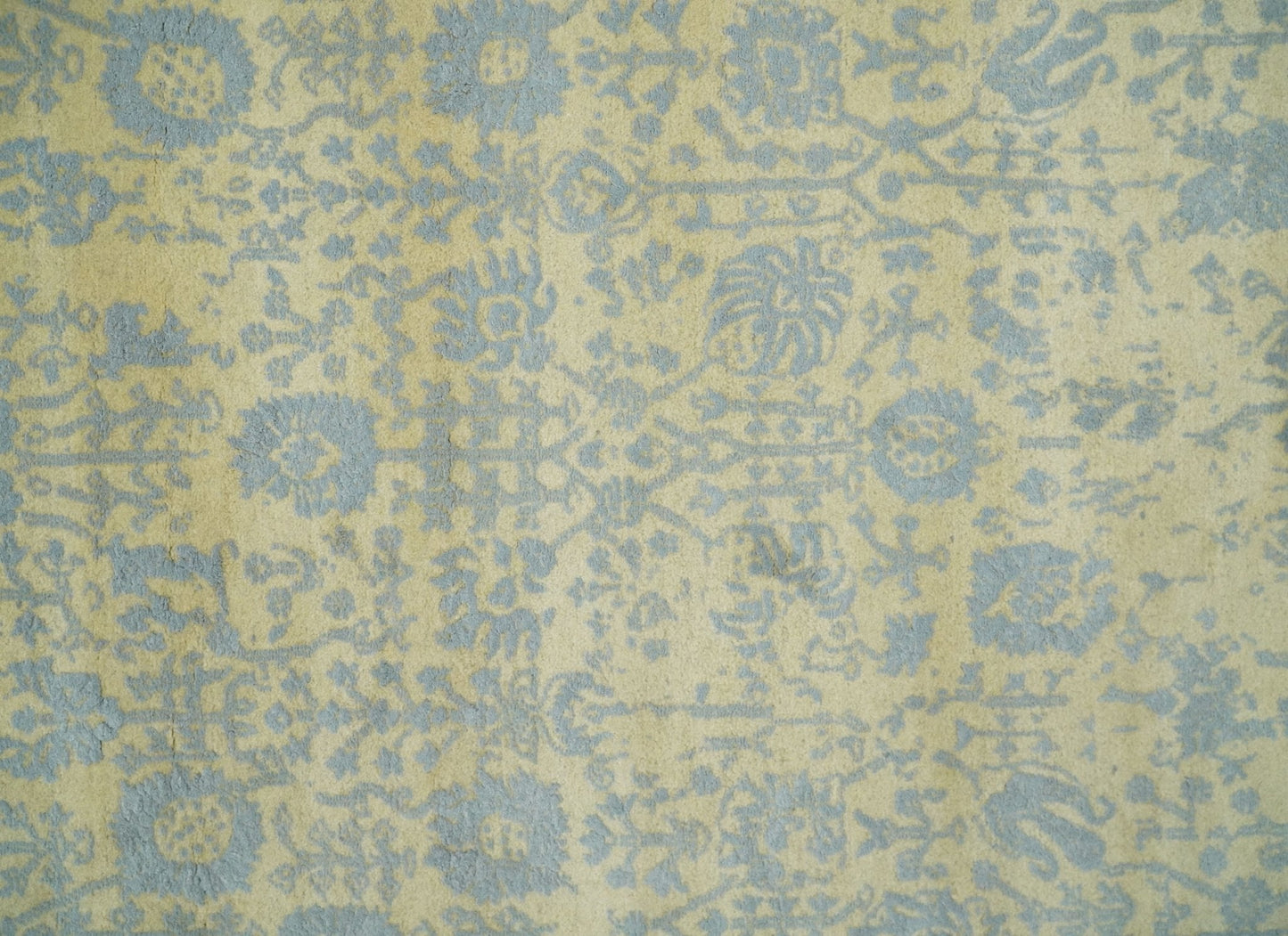 4x6 Fine Hand Knotted Gold and Silver Traditional Persian Style Antique Wool and Silk Rug