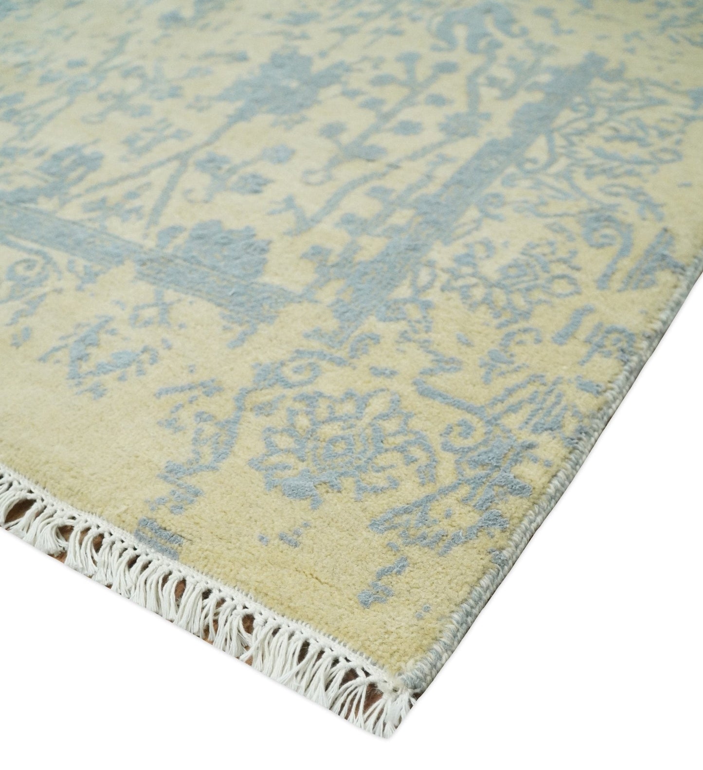 4x6 Fine Hand Knotted Gold and Silver Traditional Persian Style Antique Wool and Silk Rug