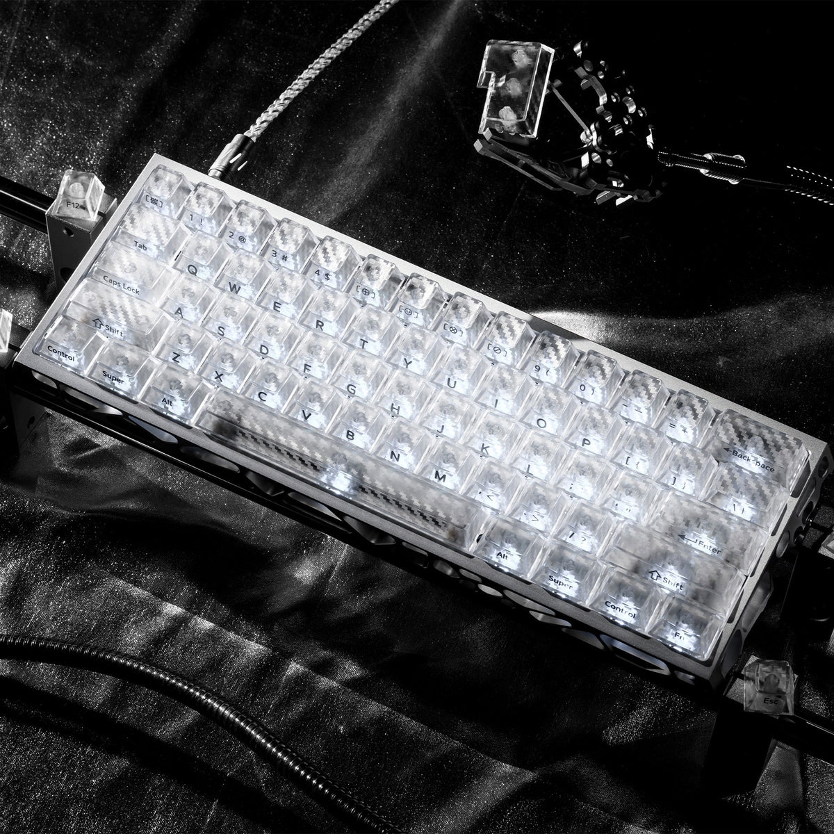 XVX Carbon Fiber Textured Cherry Profile PC Keycap Set