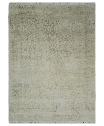 5x7 Fine Hand Knotted Beige and Brown Traditional Style Antique Wool and Silk Rug