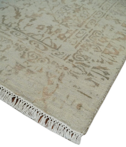 5x7 Fine Hand Knotted Beige and Brown Traditional Style Antique Wool and Silk Rug