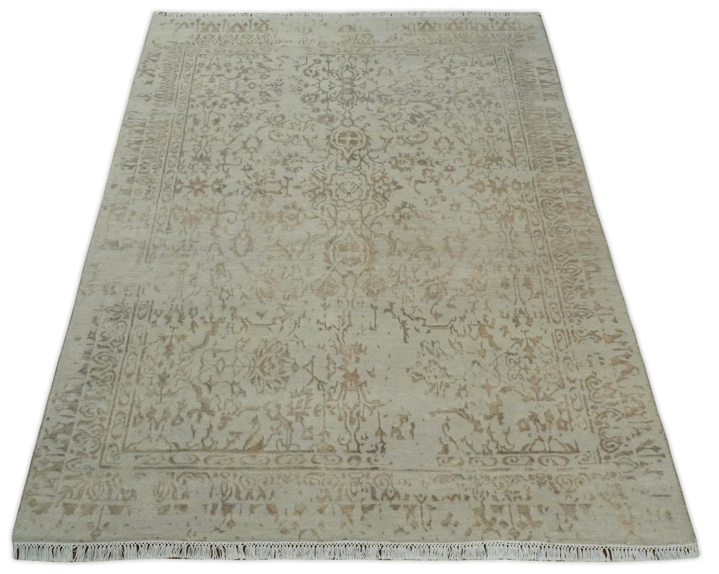5x7 Fine Hand Knotted Beige and Brown Traditional Style Antique Wool and Silk Rug