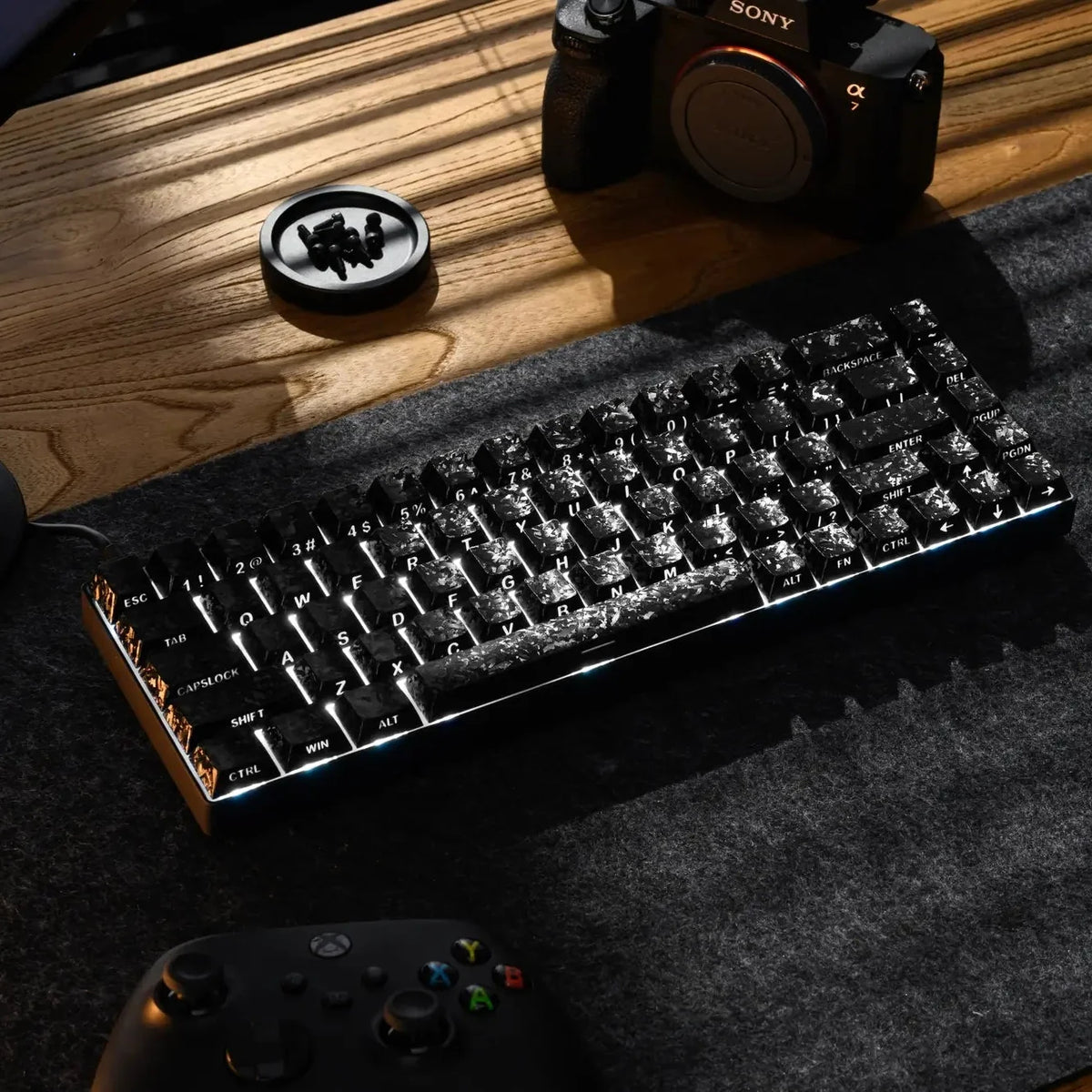 XVX Forged Carbon-Look Cherry Profile Side-Printed PC Keycap Set