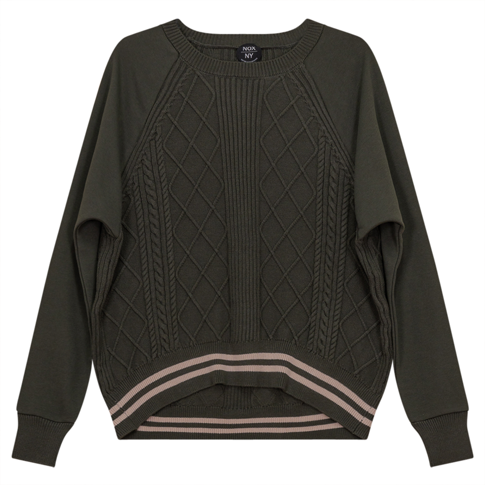 Crew Neck Raglan Sleeve Top