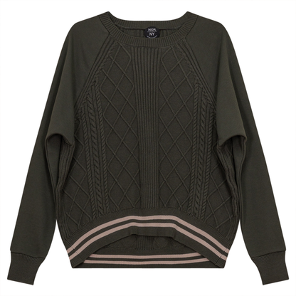 Crew Neck Raglan Sleeve Top