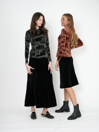 Rib Velour Print Top With V-Neck