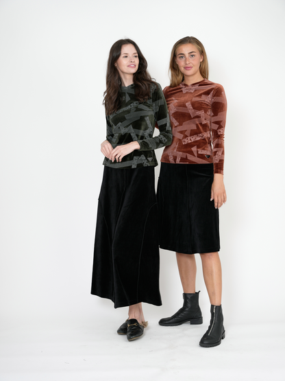 Rib Velour Print Top With V-Neck