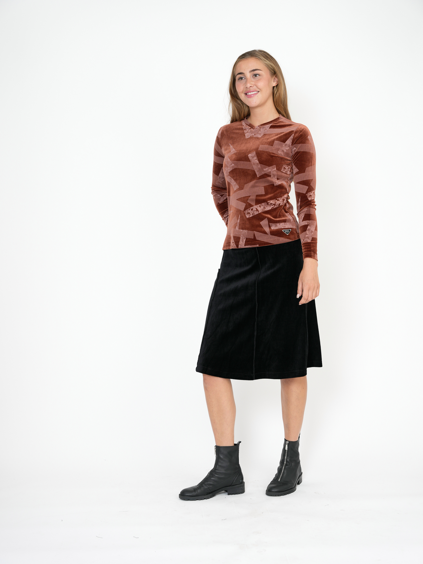 Rib Velour Print Top With V-Neck