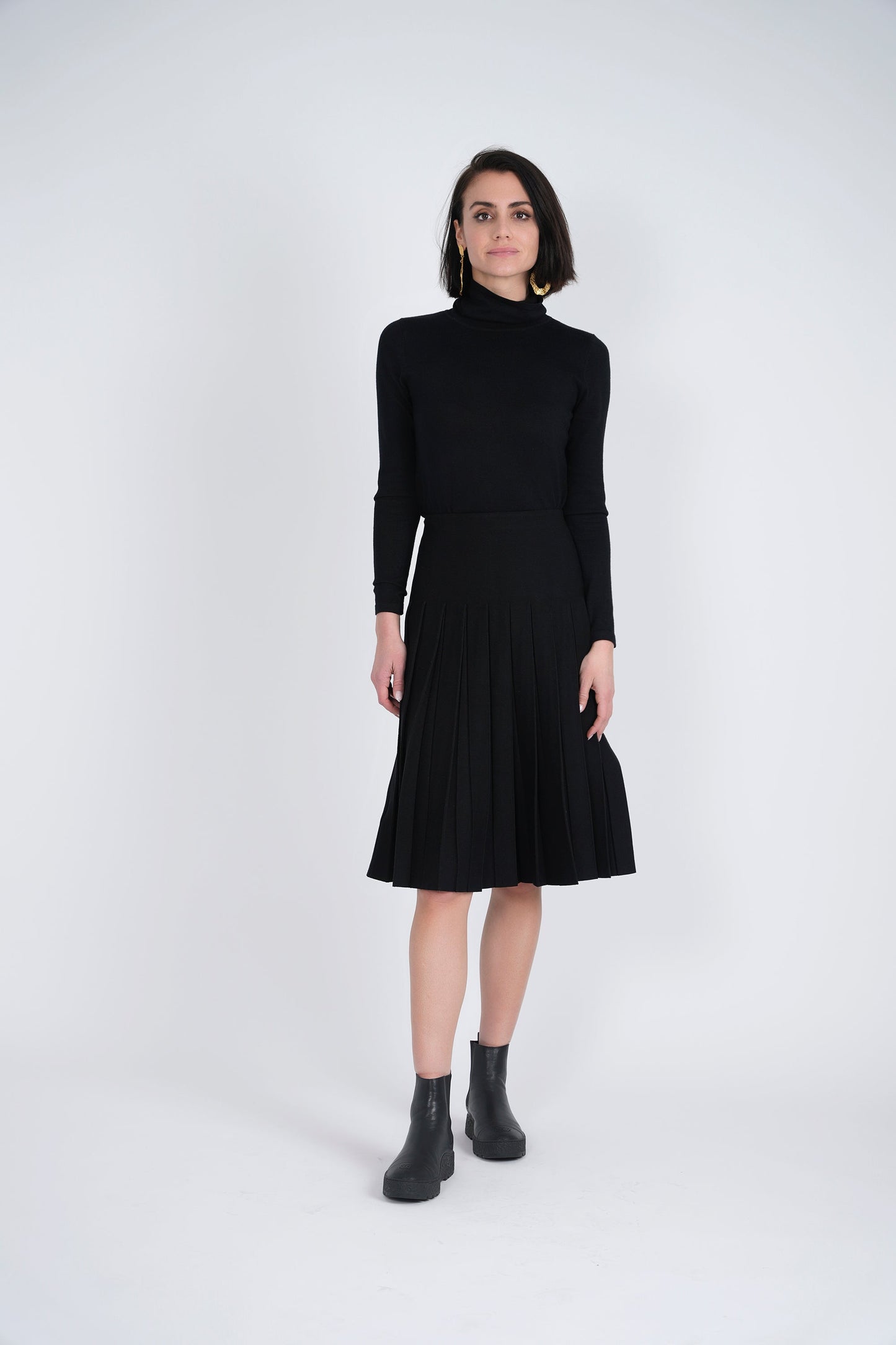 Knit Pleated Skirt
