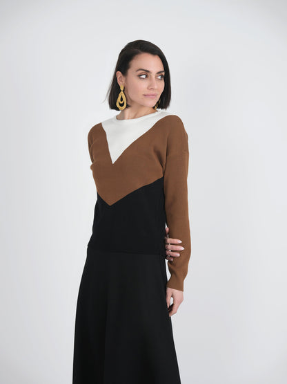 V-Shaped Color Blocked Sweater