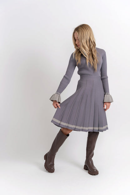 Uneven Pleated Skirt