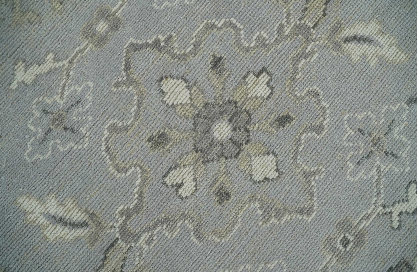 Antique Style Silver And Beige Modern Oushak wool Area Rug