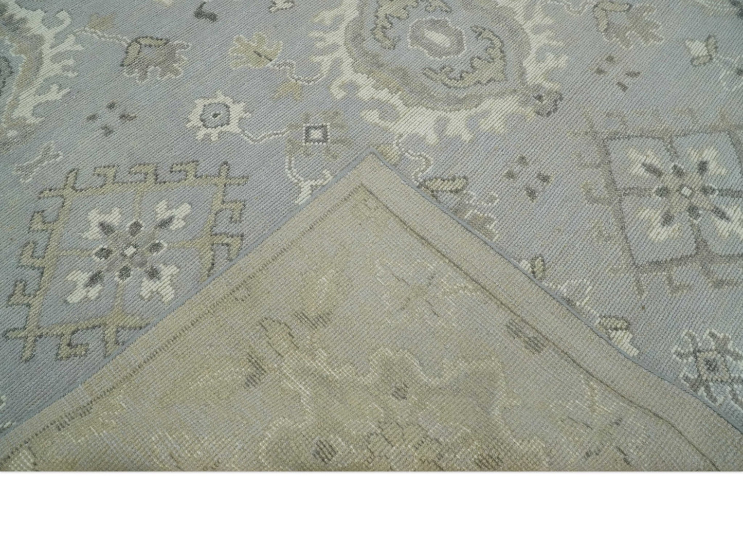Antique Style Silver And Beige Modern Oushak wool Area Rug