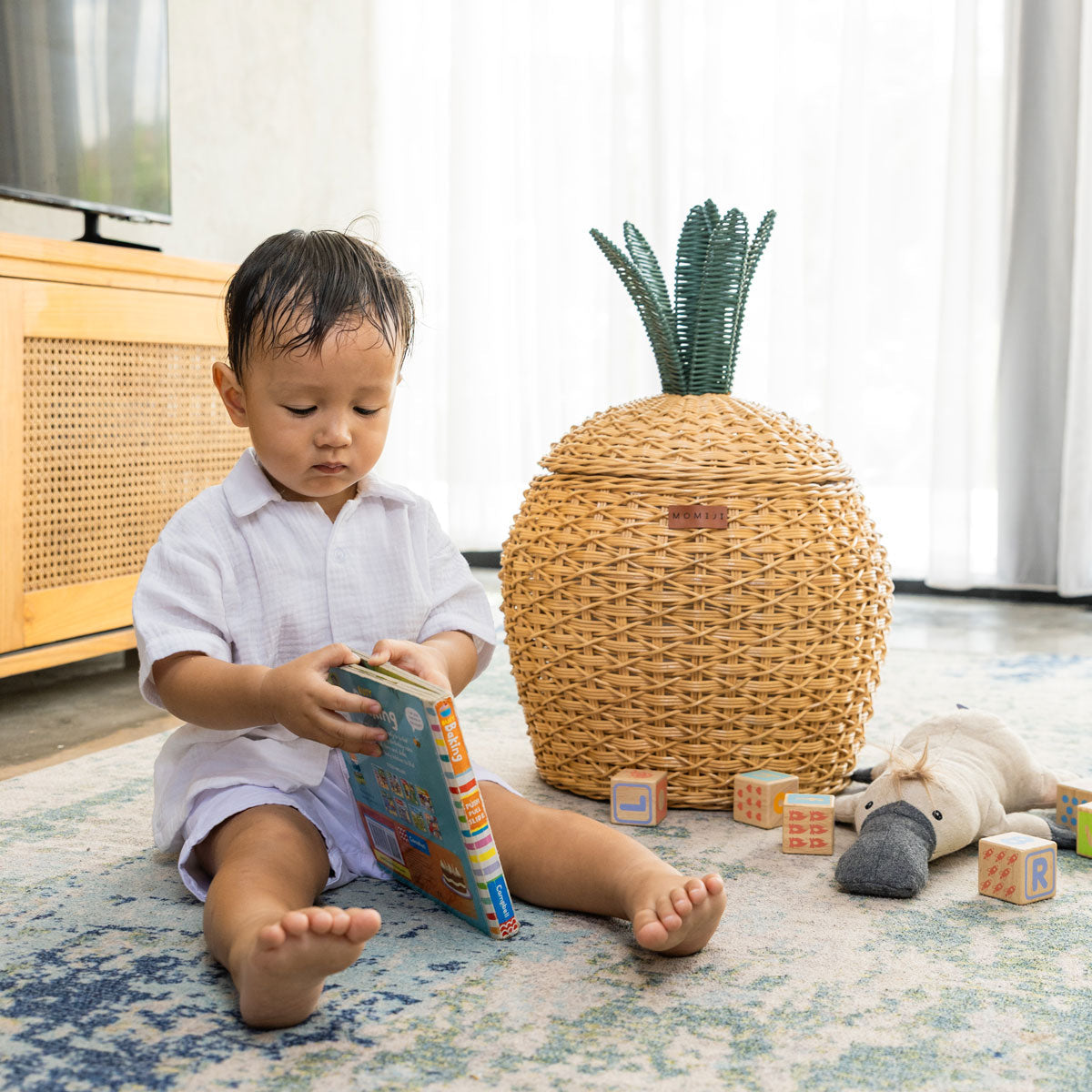 Pineapple Rattan Storage Basket Natural - Medium